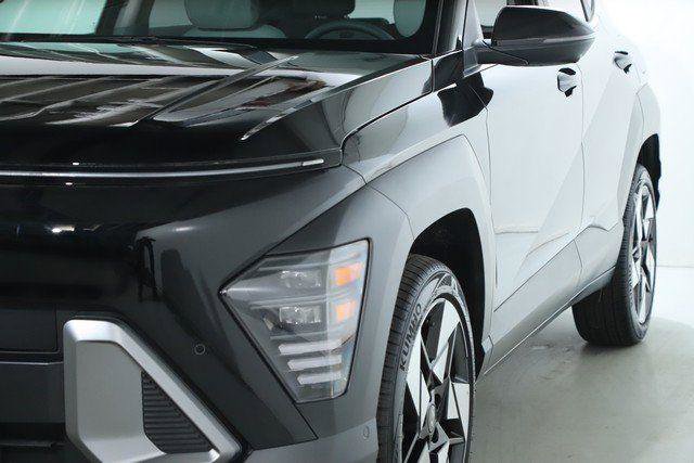 Used 2024 Hyundai Kona Limited image 4