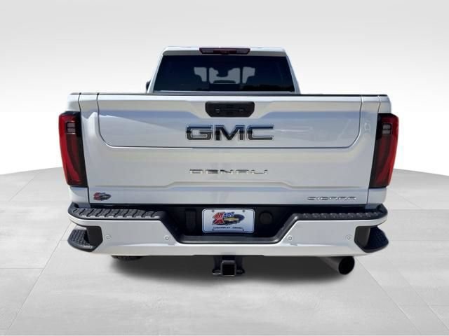 Certified 2024 GMC Sierra 3500 Denali Ultimate AWD/4WD image 4