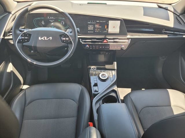 Used 2025 Kia Niro EX FWD image 14