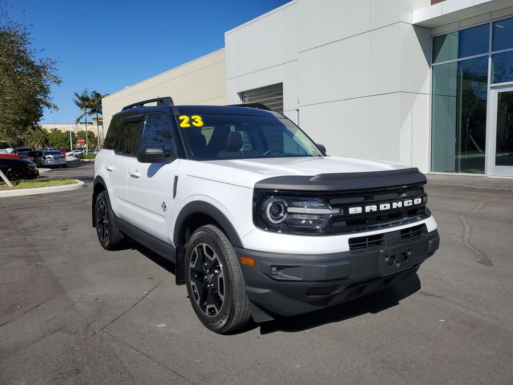 Used 2023 Ford Bronco Sport Outer Banks w/ Tech Package AWD/4WD image 32
