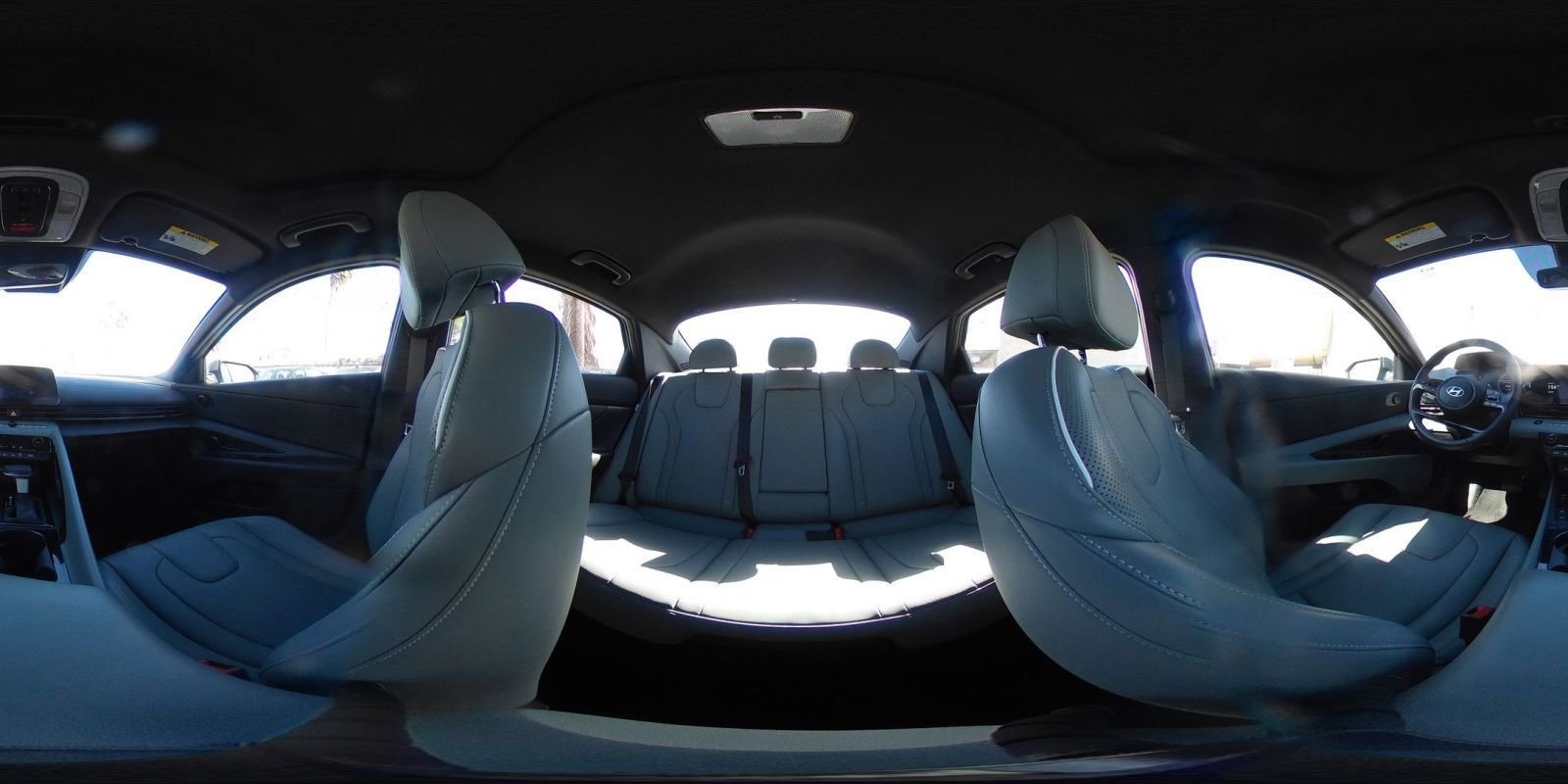 Used 2025 Hyundai Elantra Limited image 44