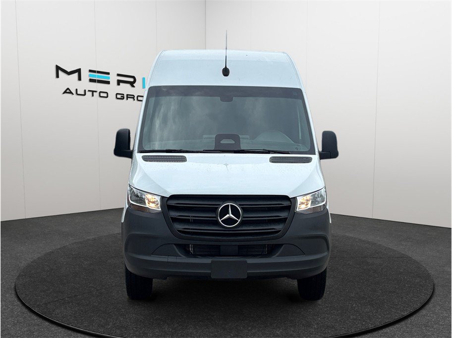 Used 2025 Mercedes-Benz Sprinter 3500 170 Extended Cargo image 3