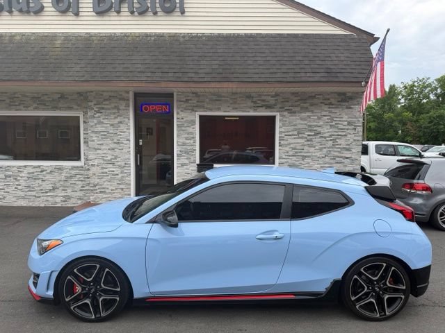 Used 2022 Hyundai Veloster N FWD image 8