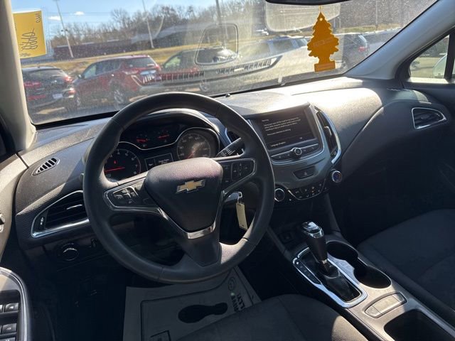 Used 2019 Chevrolet Cruze LT w/ LT Fleet Convenience Package image 12