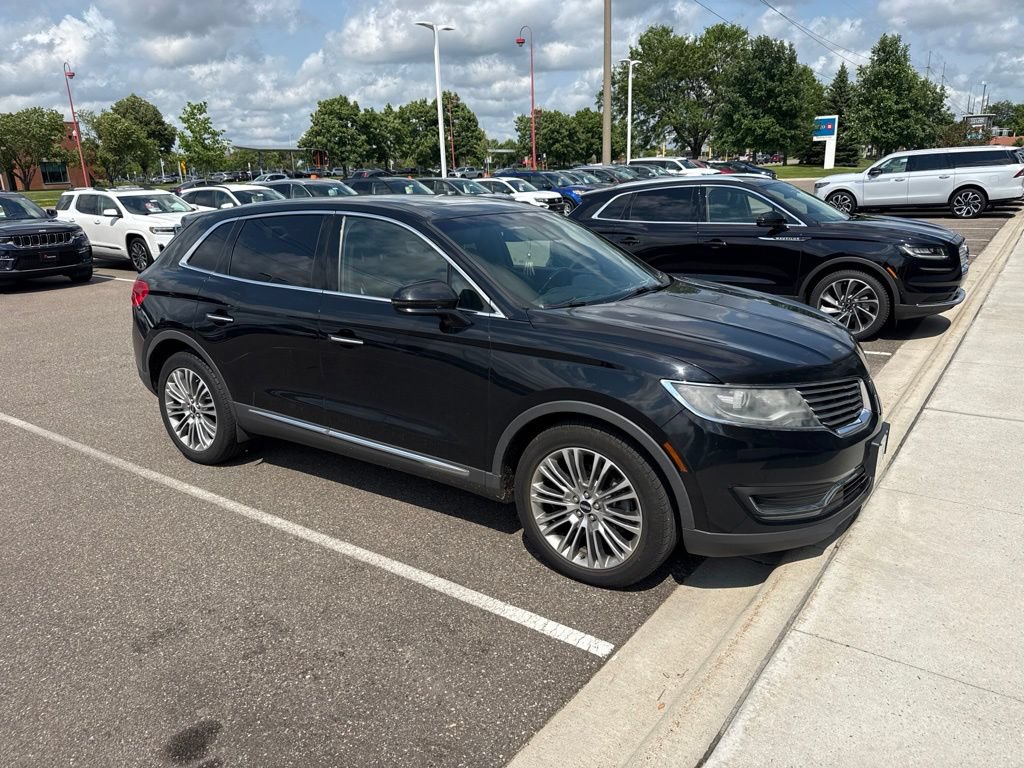 Used 2018 Lincoln MKX Reserve w/ Lincoln MKX Climate Package AWD/4WD image 2