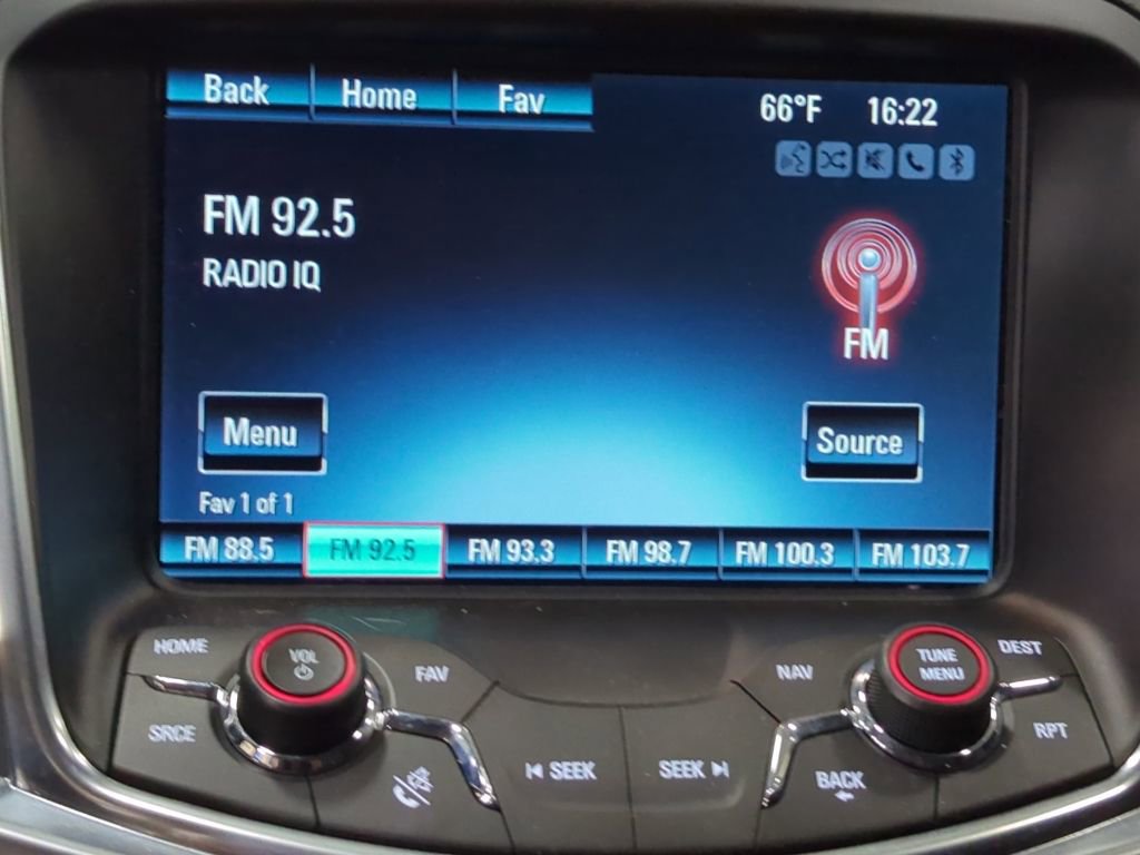 Used 2016 Chevrolet SS image 20