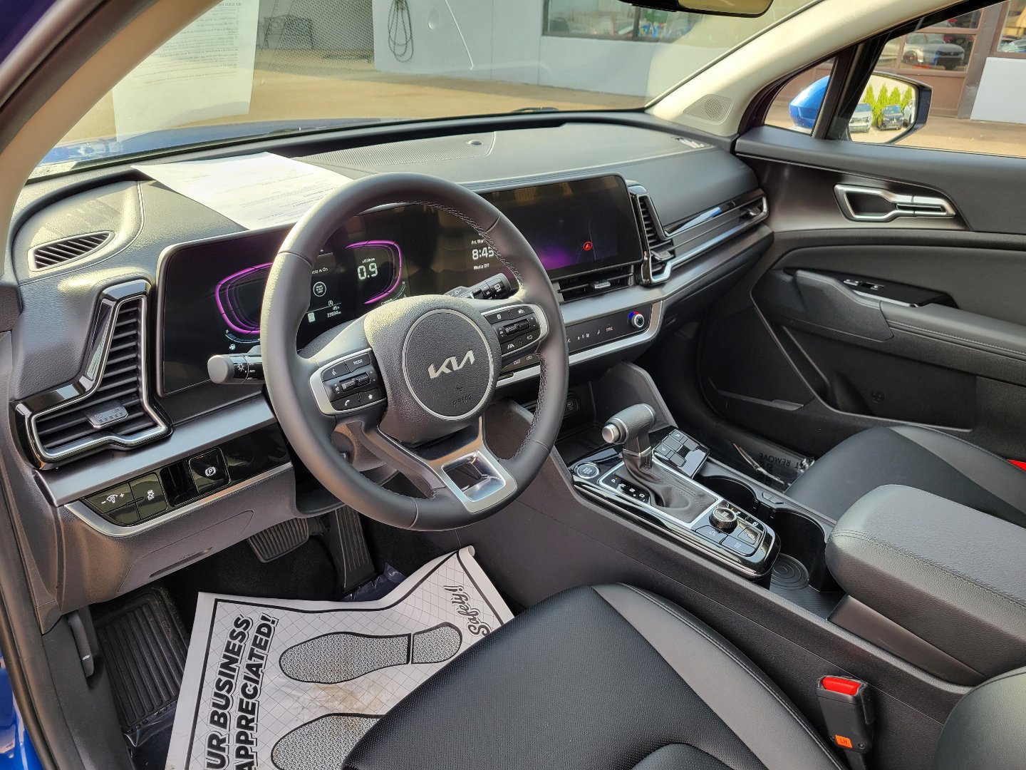 Used 2024 Kia Sportage EX image 17