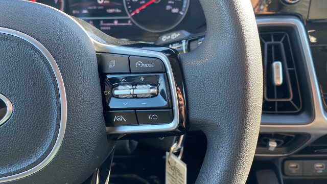 Used 2021 Kia Sorento LX AWD/4WD image 31