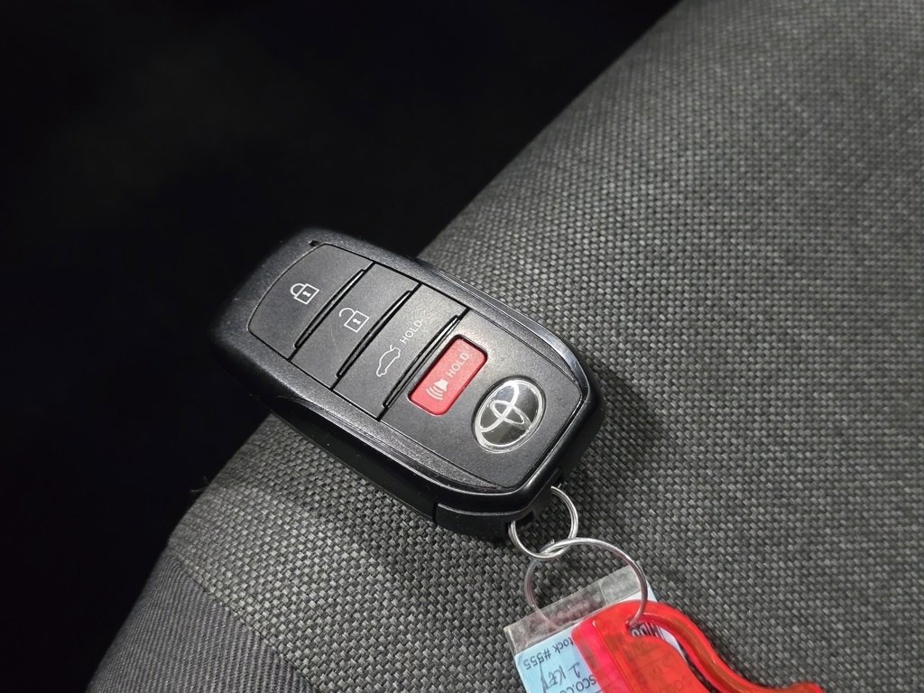 Certified 2025 Toyota Camry LE image 33