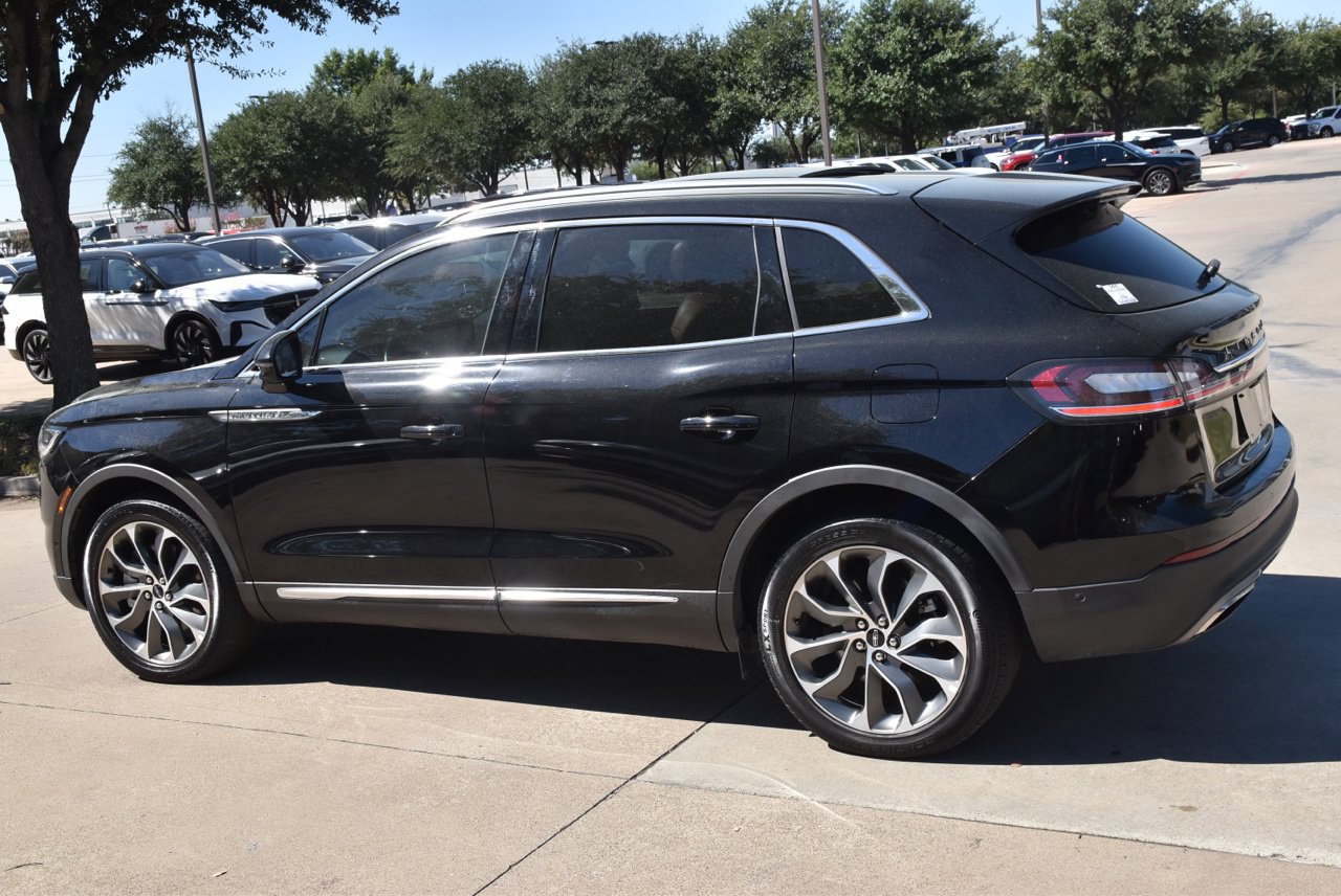 Used 2023 Lincoln Nautilus Reserve w/ Equipment Group 201A AWD/4WD image 11