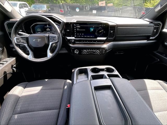 Used 2023 Chevrolet Silverado 1500 RST AWD/4WD image 16