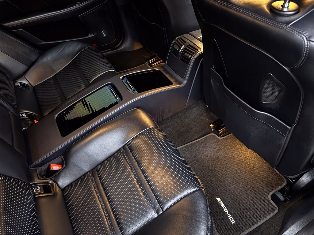 Used 2012 Mercedes-Benz CLS 63 AMG image 25