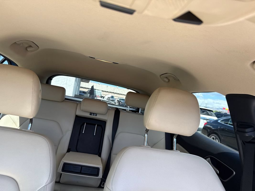 Used 2015 Mercedes-Benz GLA 250 4MATIC image 13