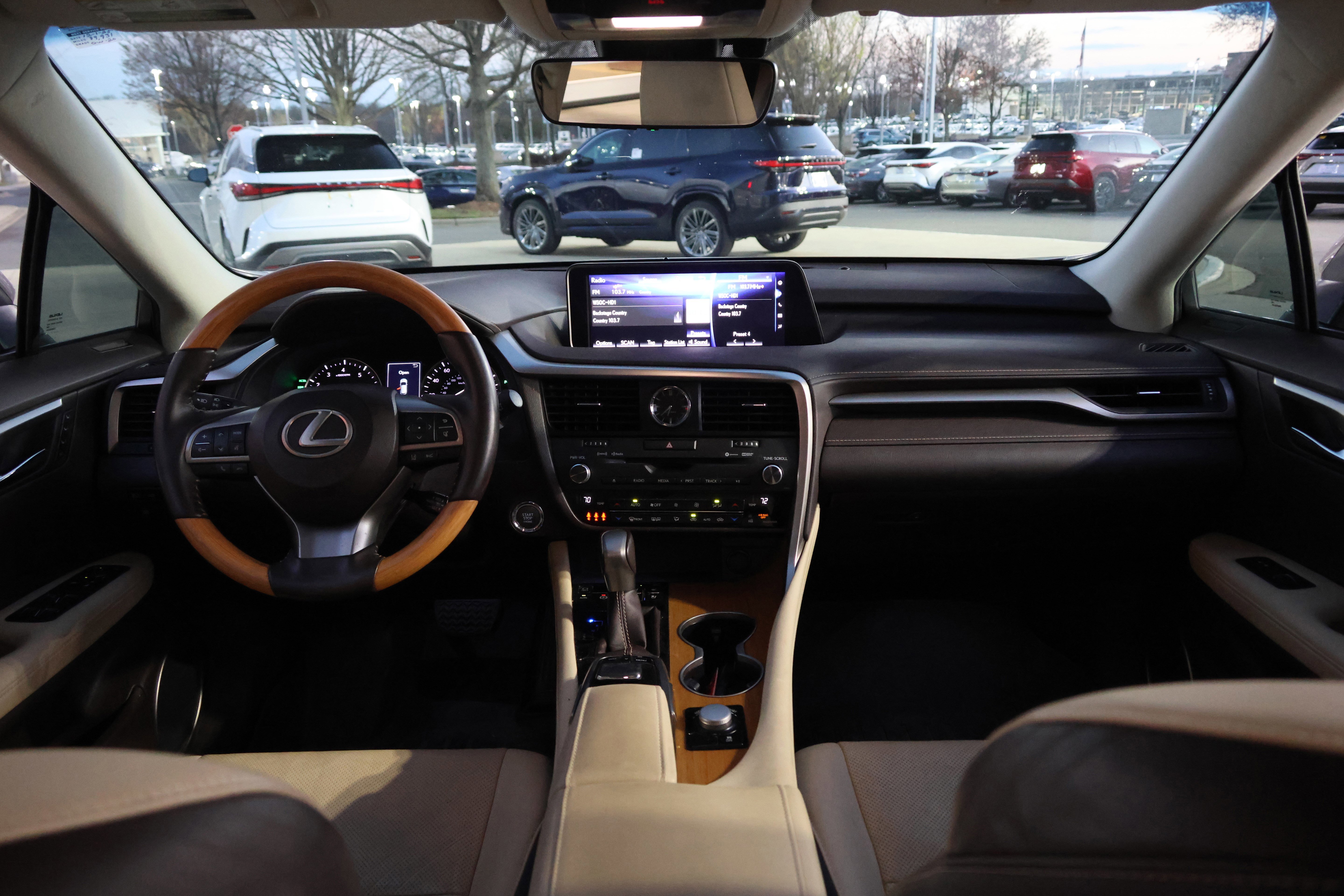 Used 2017 Lexus RX 350 FWD w/ Premium Package image 15