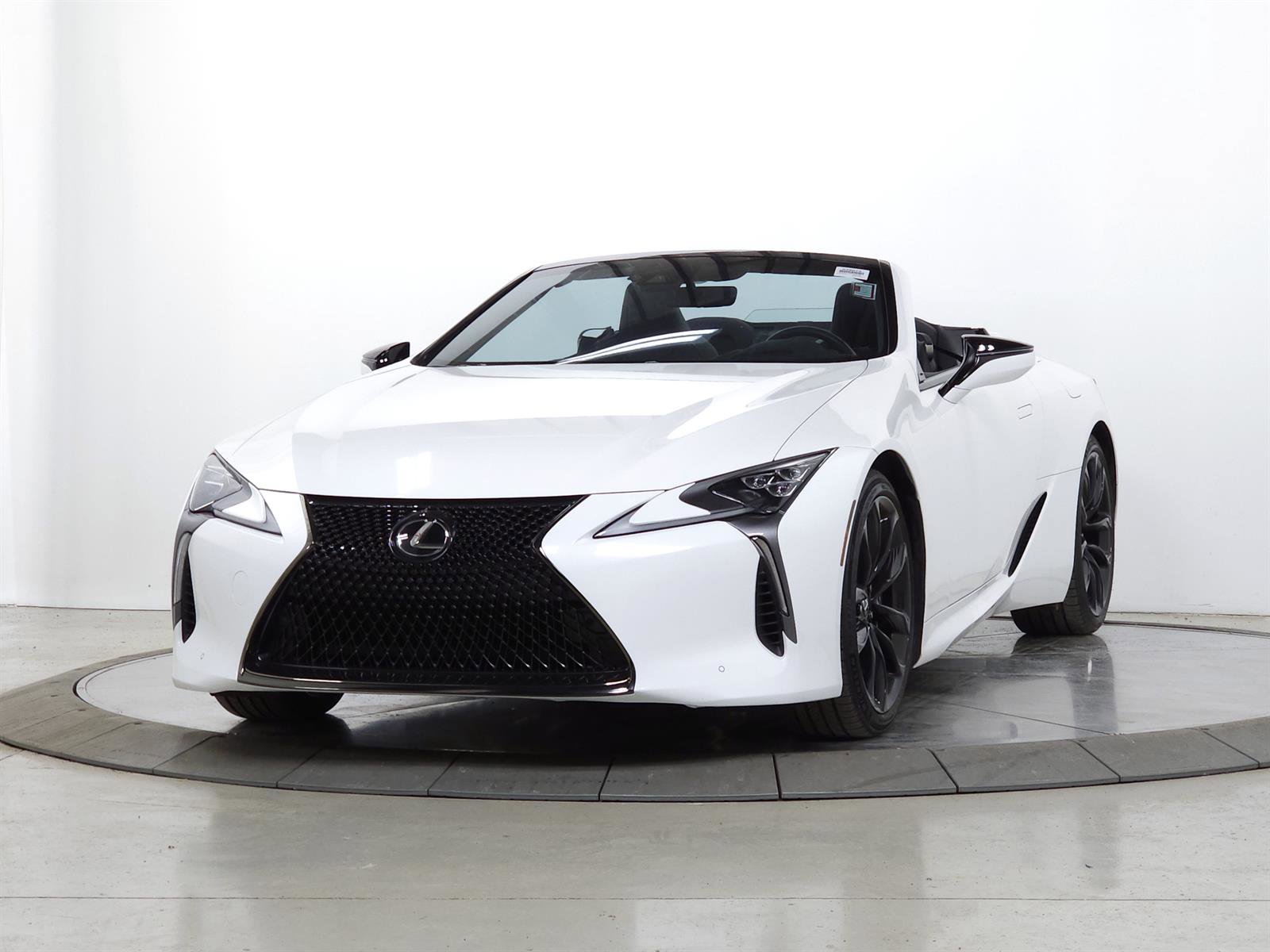 Used 2023 Lexus LC 500 Convertible image 4
