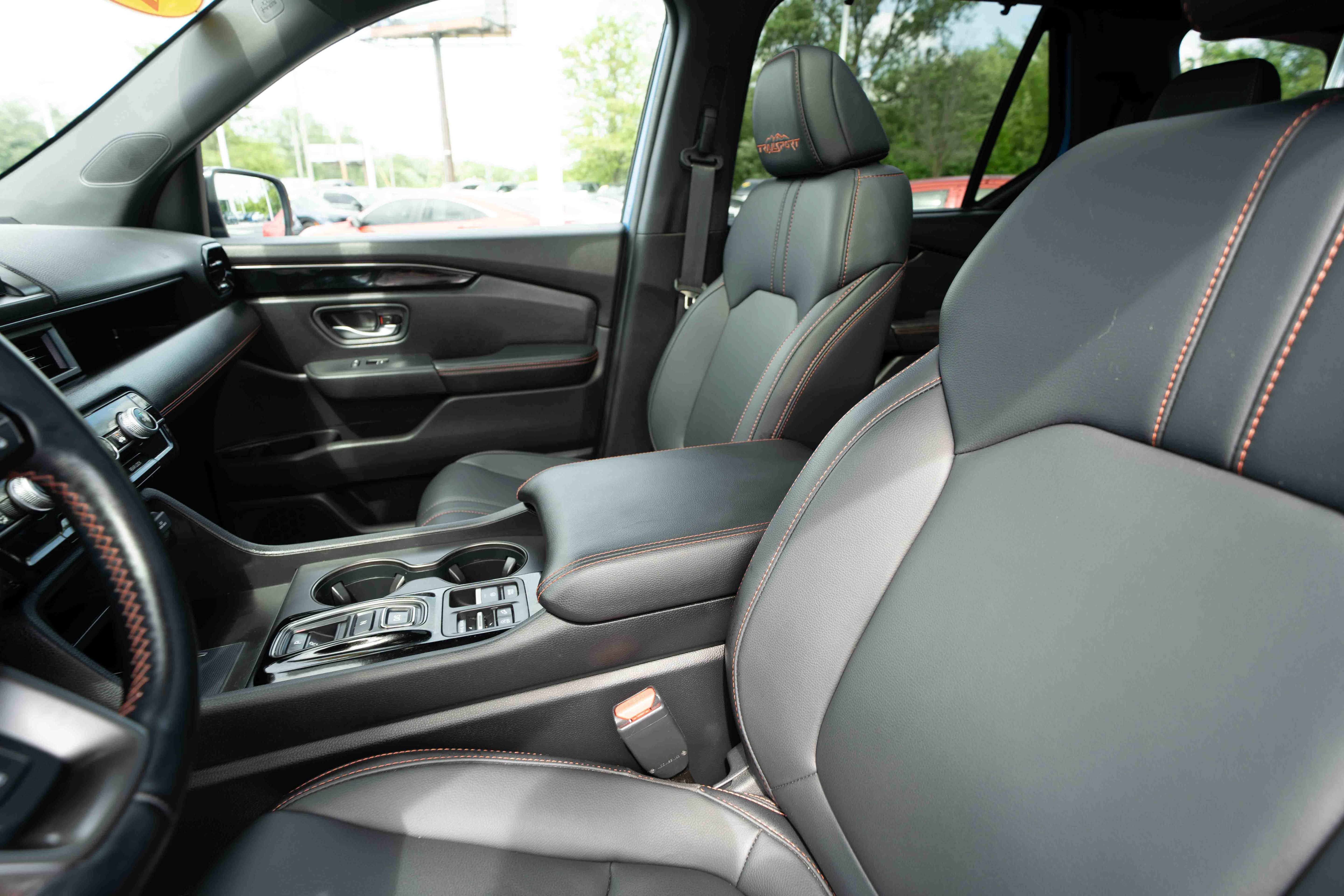 Used 2024 Honda Pilot TrailSport image 10