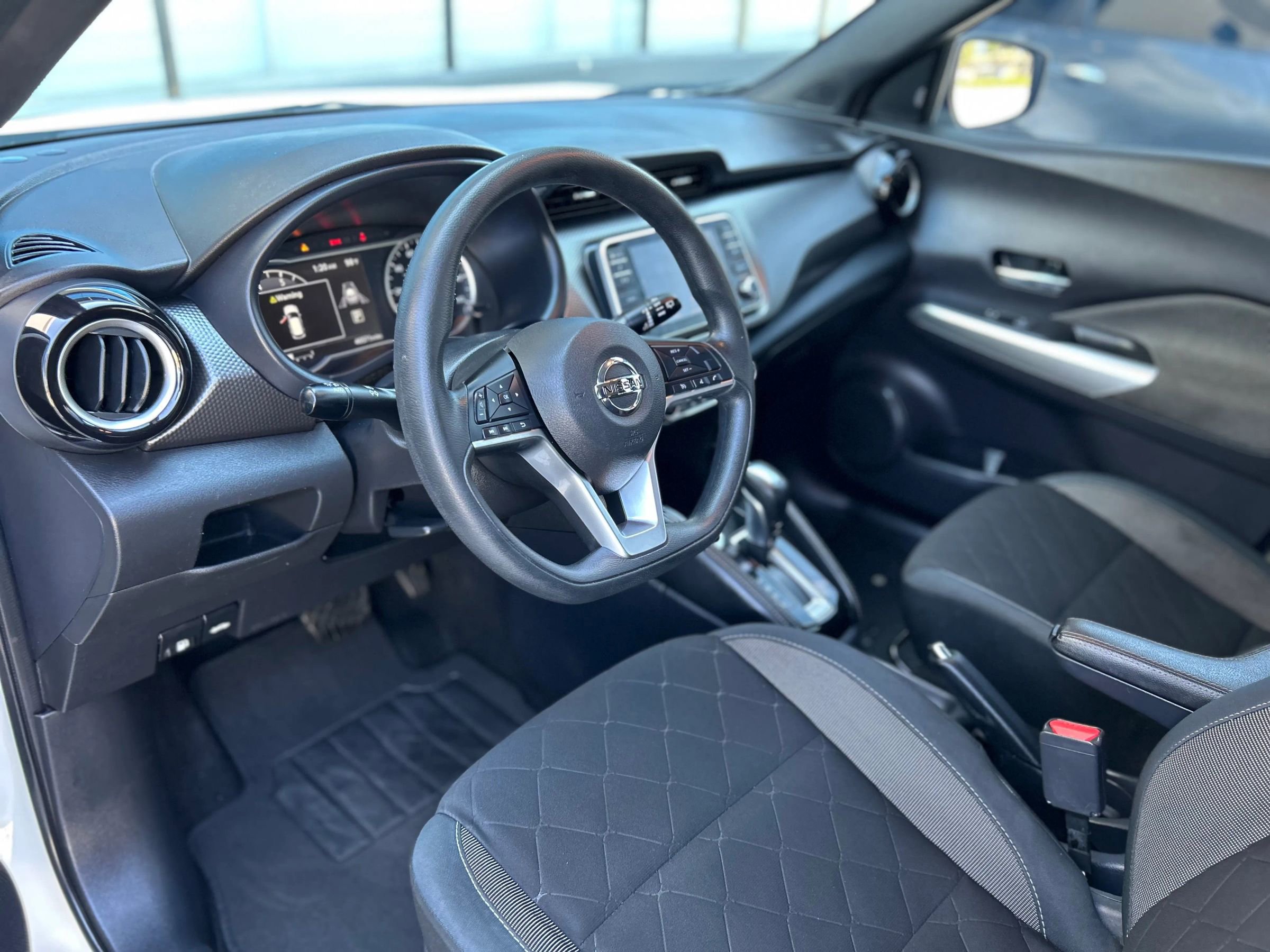 Used 2020 Nissan Kicks SV FWD image 23