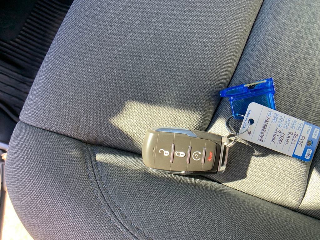 Used 2025 RAM 1500 Big Horn image 31