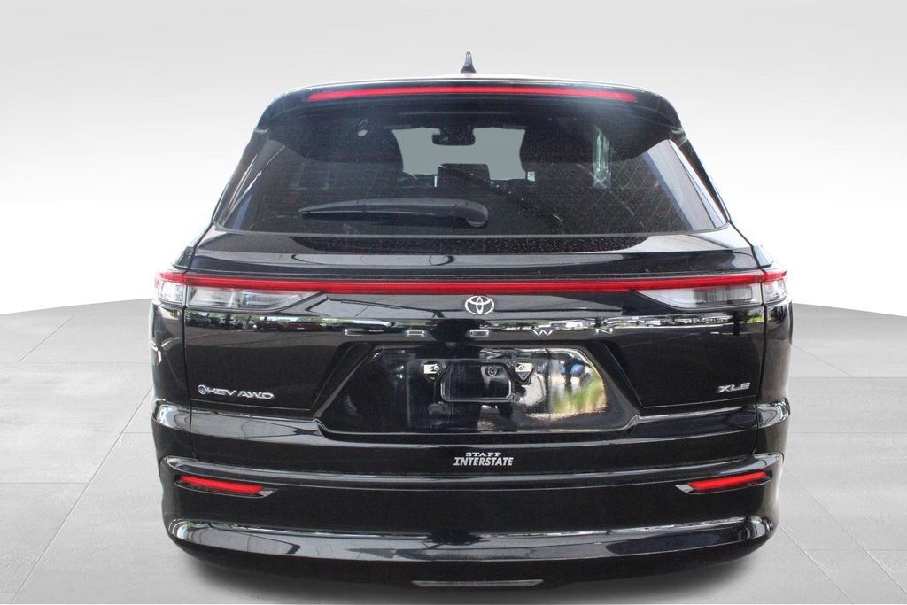 Certified 2025 Toyota Crown Signia AWD/4WD image 16