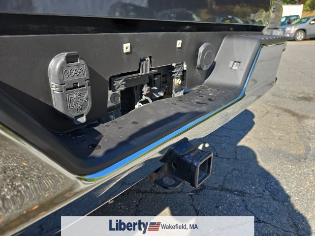 Used 2020 Chevrolet Silverado 1500 LT AWD/4WD image 8