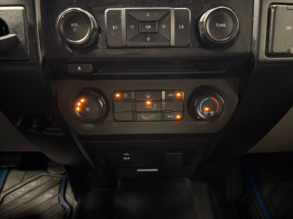 Used 2016 Ford F150 XL w/ Equipment Group 101A Mid RWD image 6