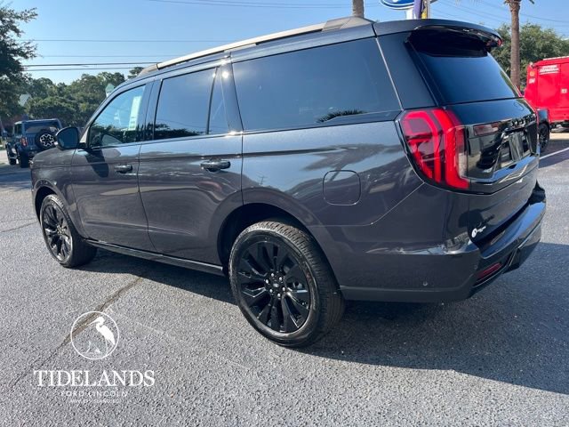 New 2025 Ford Expedition Platinum w/ Stealth Appearance Package image 5