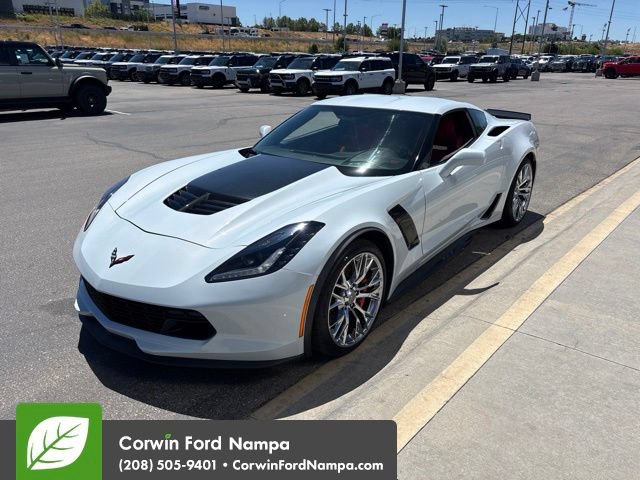 Used 2019 Chevrolet Corvette Z06 w/ Battery Protection Package RWD image 9