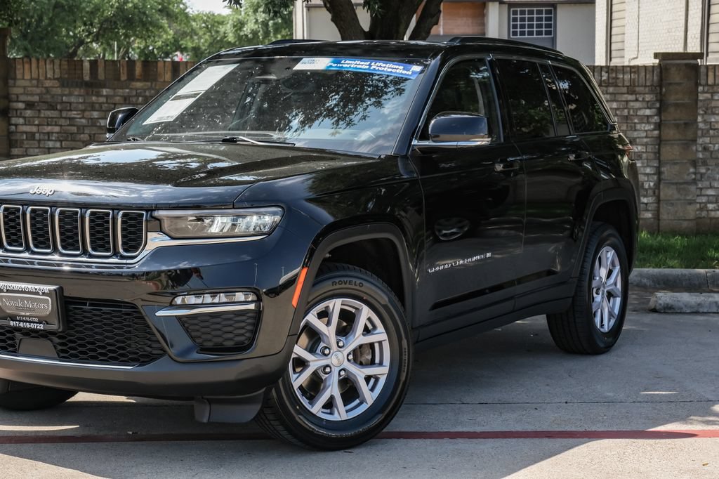 Used 2022 Jeep Grand Cherokee Limited AWD/4WD image 14