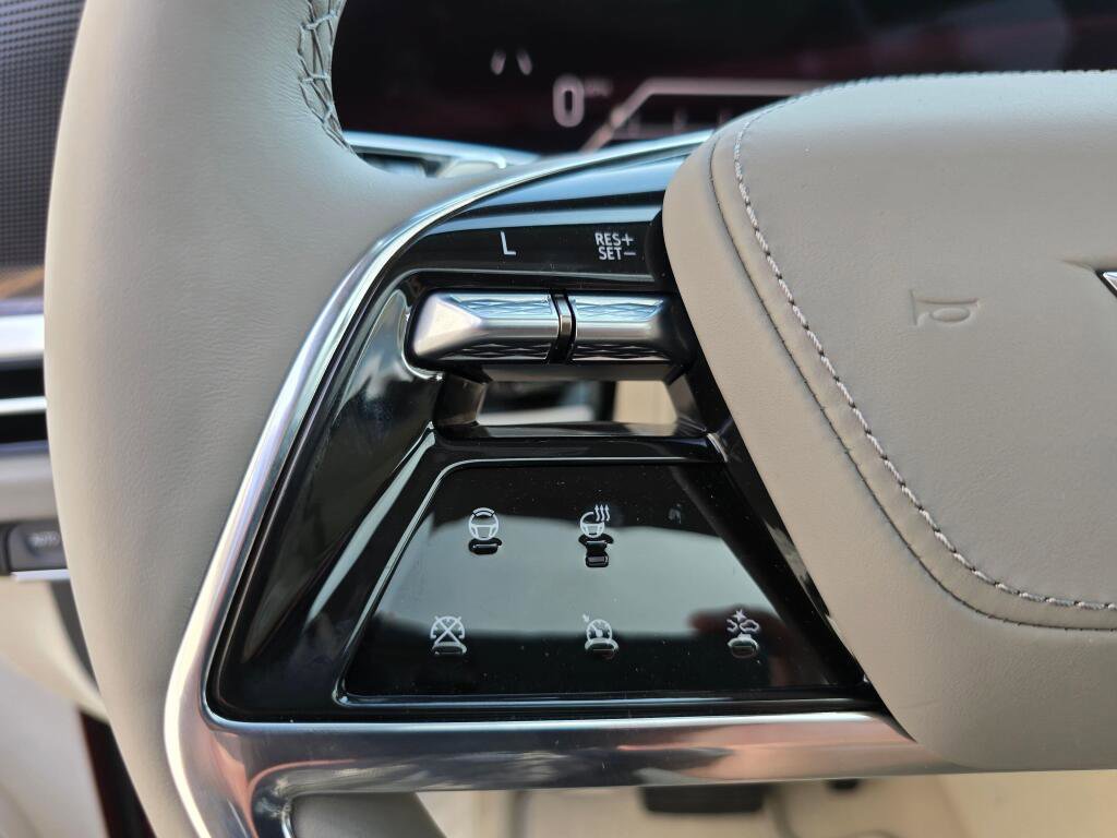 New 2026 Cadillac Escalade Platinum Luxury image 40