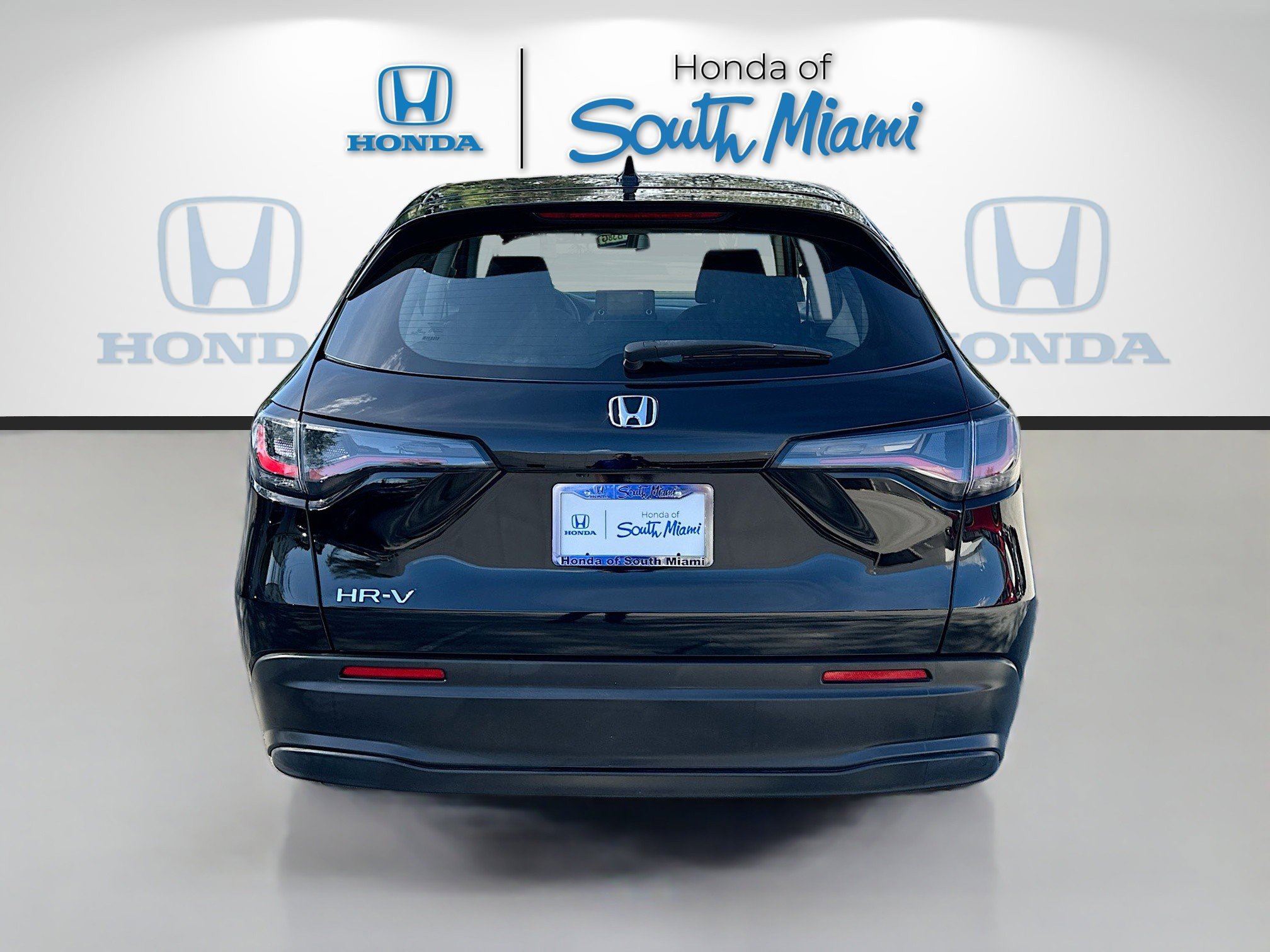 Certified 2023 Honda HR-V LX image 6