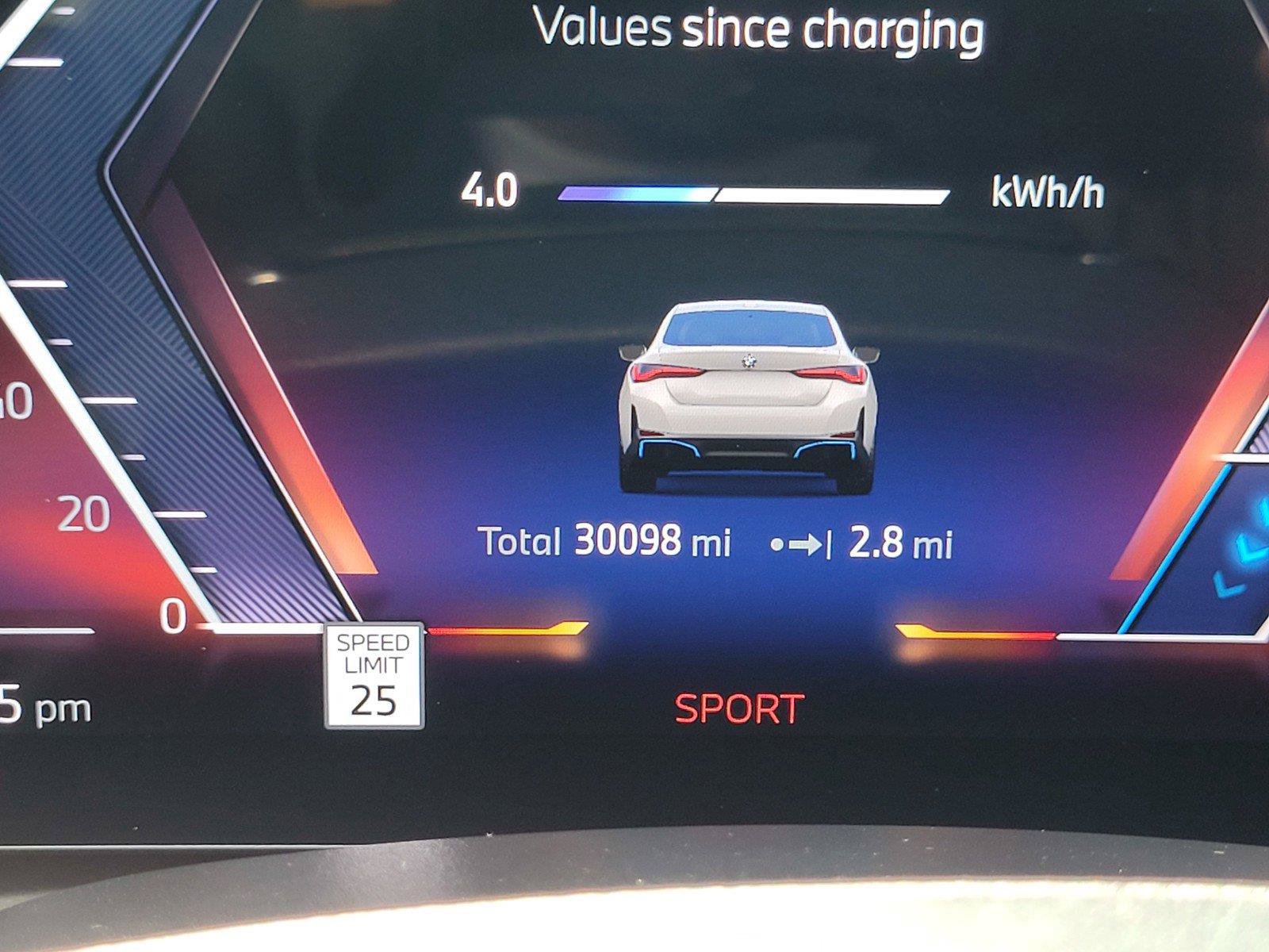 Used 2024 BMW i4 eDrive35 w/ Premium Package RWD image 31