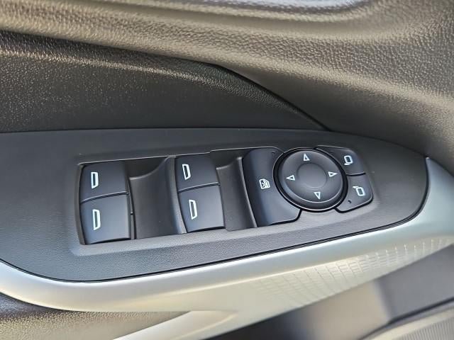 New 2026 Chevrolet Trax RS w/ Driver Confidence Package FWD image 22