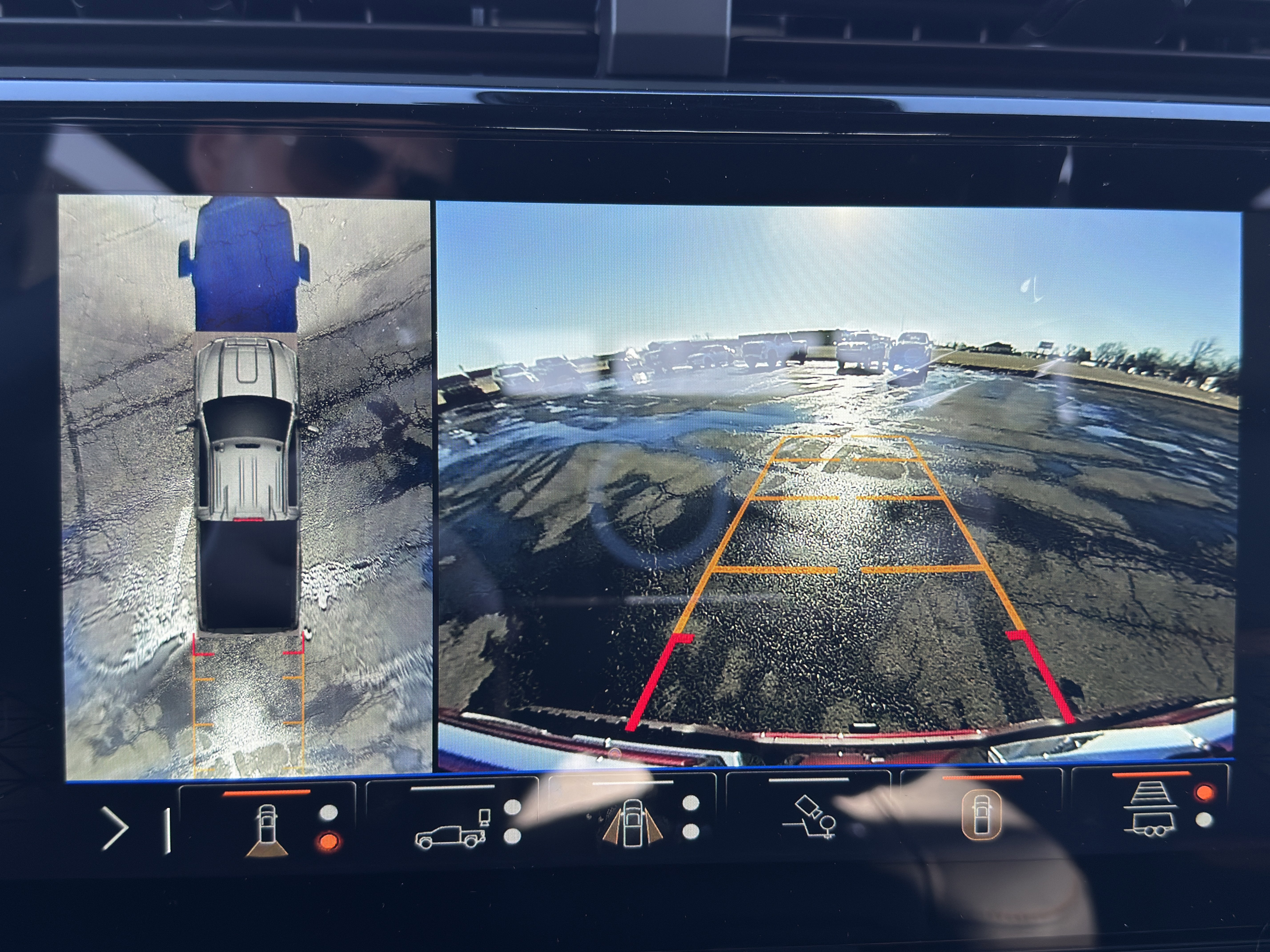 New 2026 GMC Sierra 2500 AT4 w/ AT4 Premium Plus Package image 33