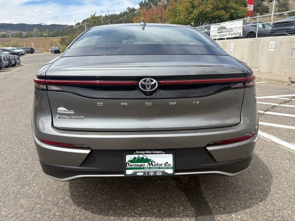 Certified 2024 Toyota Crown XLE AWD/4WD image 7