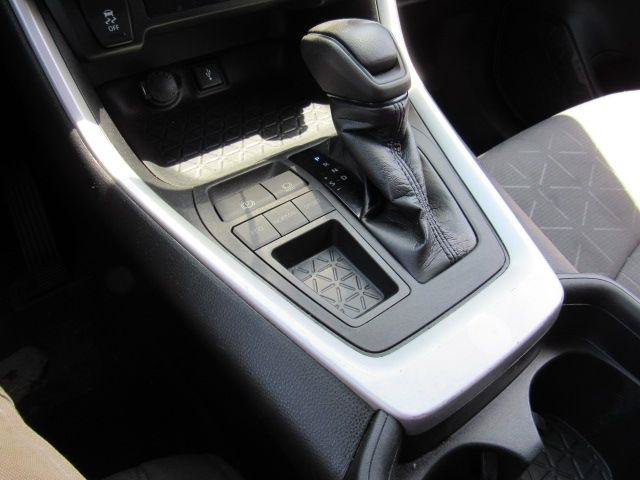 Used 2021 Toyota RAV4 XLE FWD image 34