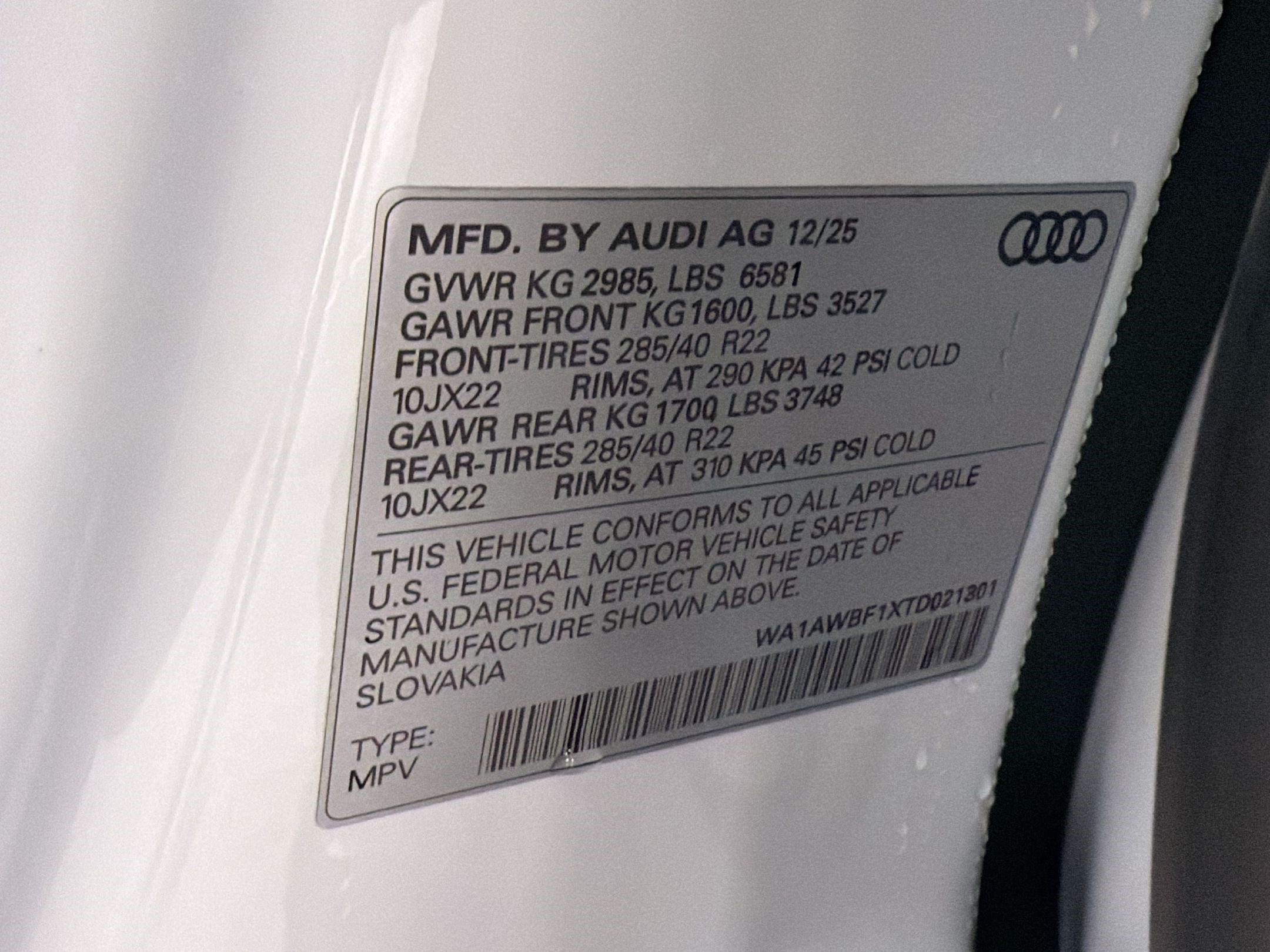 Used 2026 Audi SQ8 Premium Plus AWD/4WD image 30