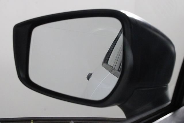 Used 2021 Nissan Versa S image 35