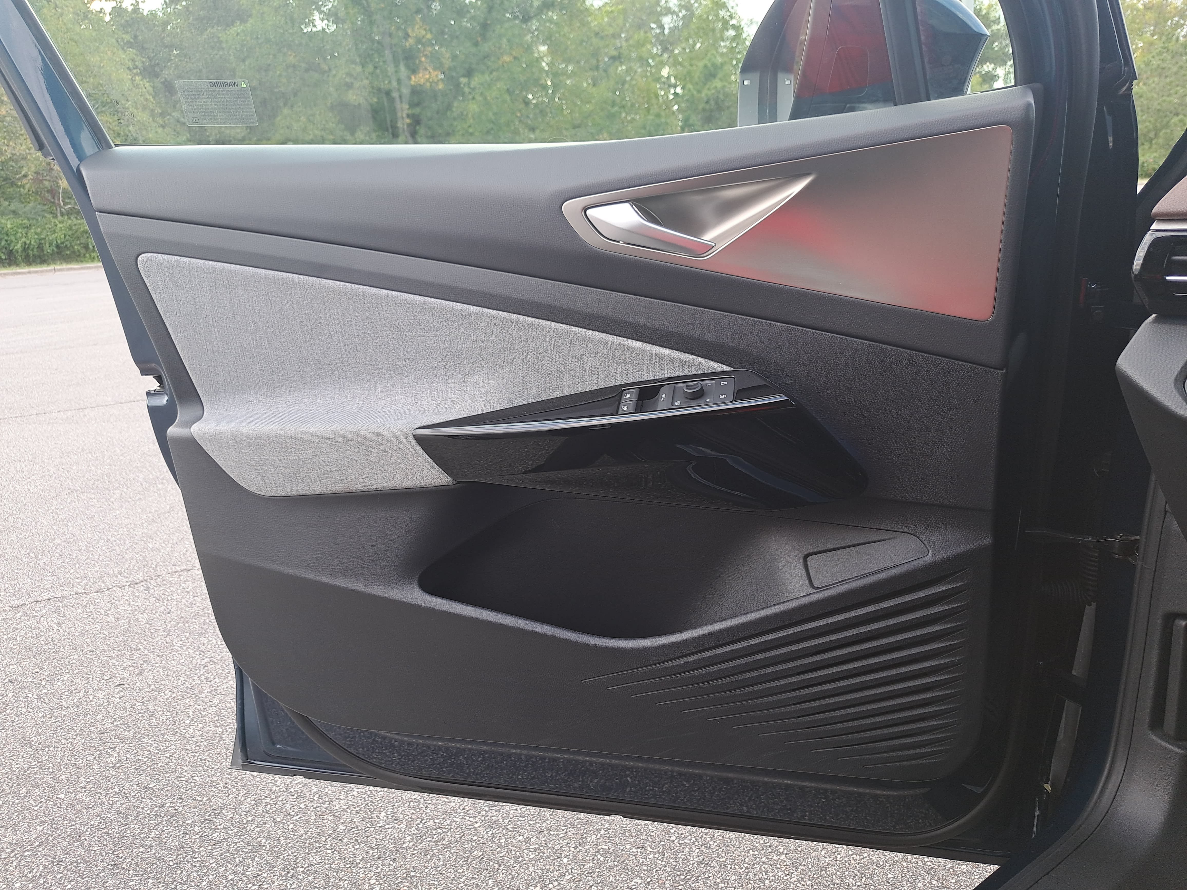 Certified 2023 Volkswagen ID.4 Pro RWD image 27
