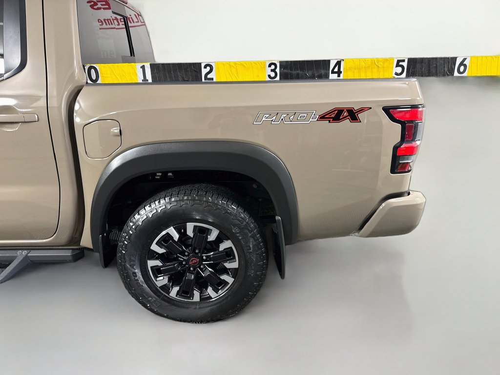 Certified 2023 Nissan Frontier PRO-4X w/ Pro Convenience Package AWD/4WD image 15