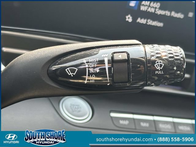 Certified 2024 Hyundai Elantra Blue FWD image 24