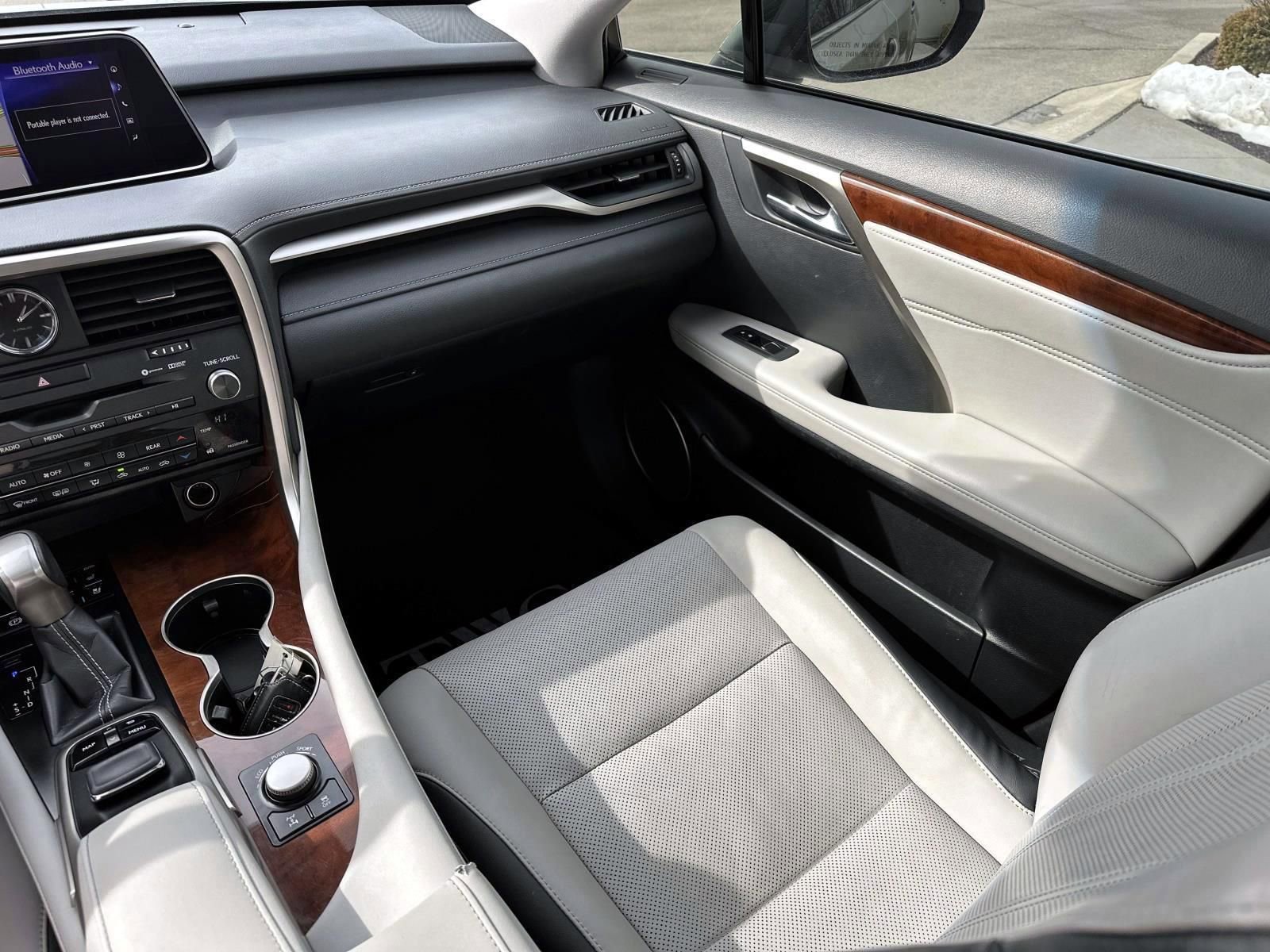 Used 2018 Lexus RX 350L AWD image 33