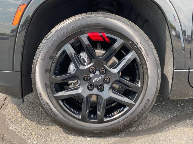 Used 2023 Chevrolet Traverse Premier w/ Redline Edition AWD/4WD image 25