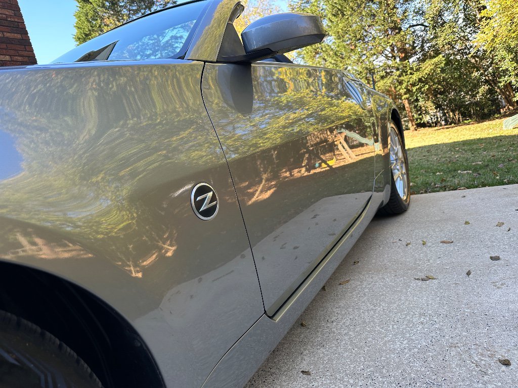 Used 2006 Nissan 350Z Grand Touring RWD image 12