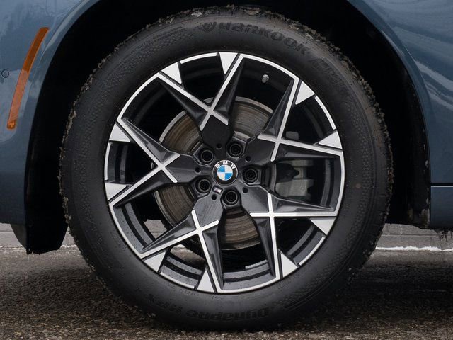 Used 2025 BMW X3 xDrive30i w/ M Sport Package image 12