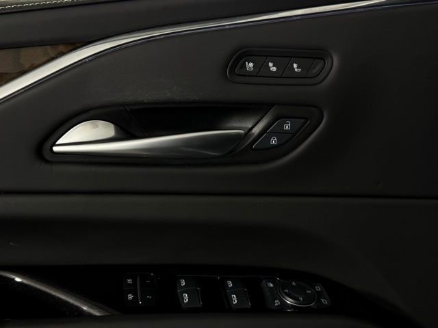 Certified 2024 Cadillac Escalade Sport Platinum w/ LPO, ONYX Package image 8