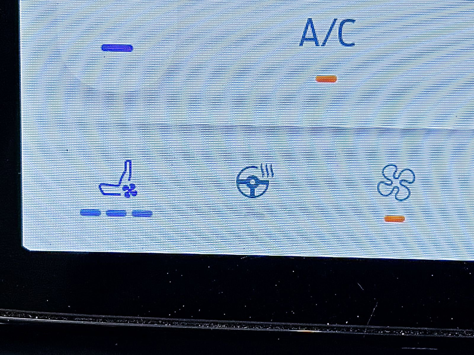 Used 2023 Ford F150 Lightning Platinum image 25