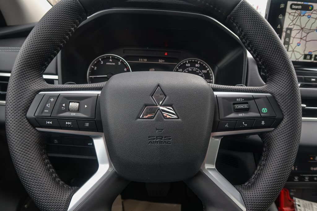 New 2026 Mitsubishi Outlander AWD image 30