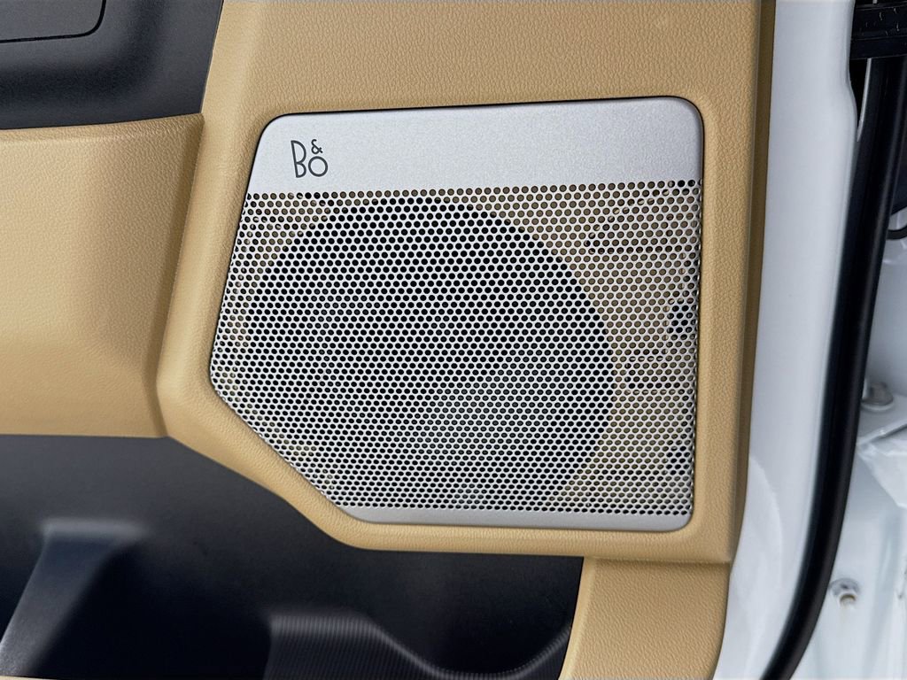 Used 2023 Ford F250 Lariat w/ Chrome Package image 27