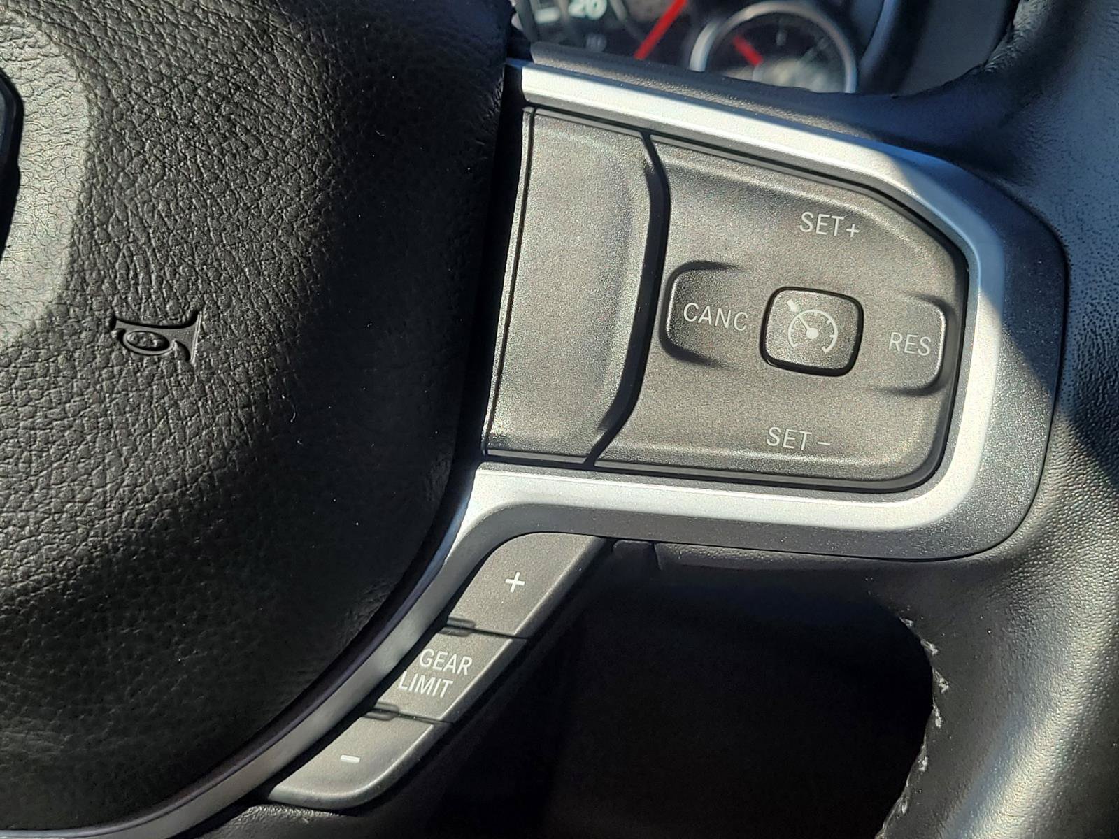 Used 2021 RAM 1500 Big Horn AWD/4WD image 8