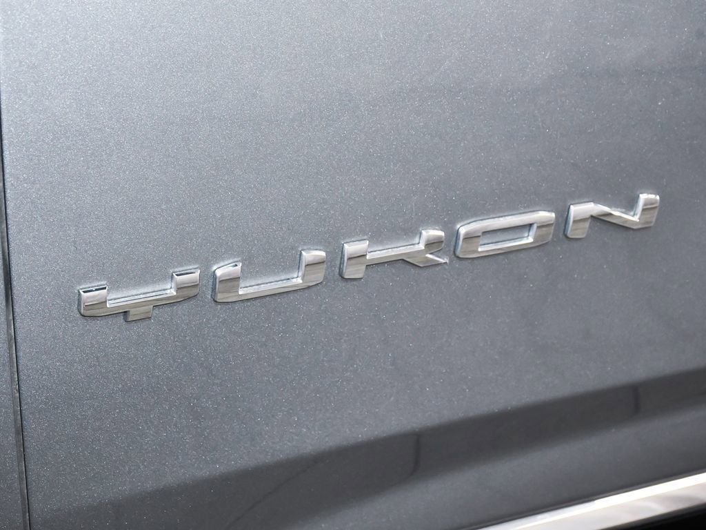 Used 2023 GMC Yukon XL SLT w/ SLT Premium Package image 91
